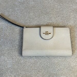 Coach Tech Phone Cream Leather Wallet